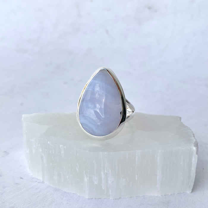 Blue Lace Agate Teardrop Ring (SZ 8) - BLA14