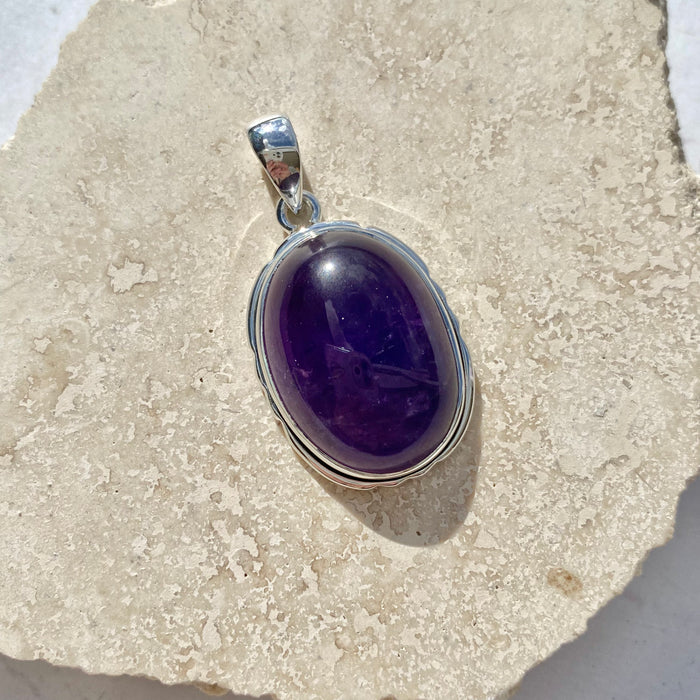 Amethyst Cabochon Oval Pendant AME37