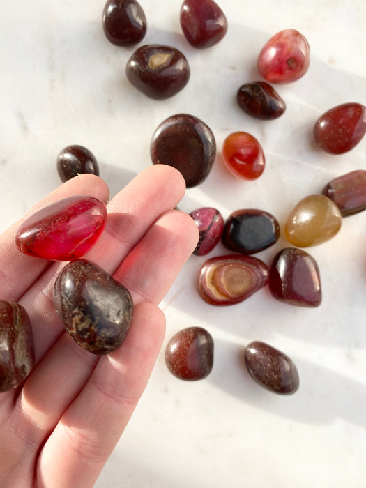 Brown/Red Agate Tumbled Stones