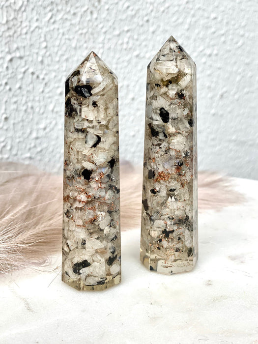 Orgonite Generator Medium - Rainbow Moonstone