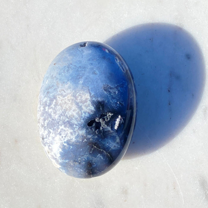 Blue Plume Agate Palmstone PP05