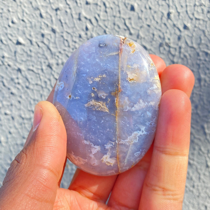 Blue Plume Agate Palmstone PP04