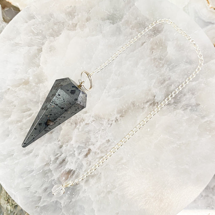 Hematite Faceted Pendulum 1pc