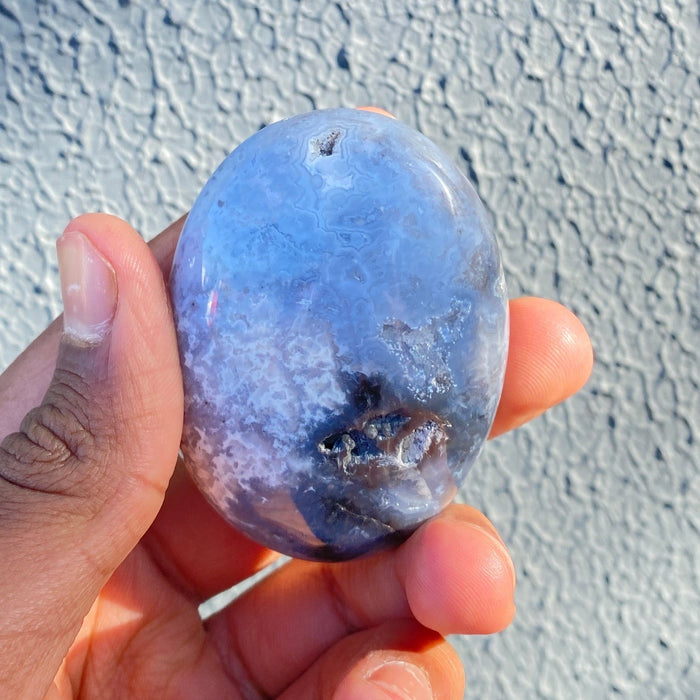 Blue Plume Agate Palmstone PP05