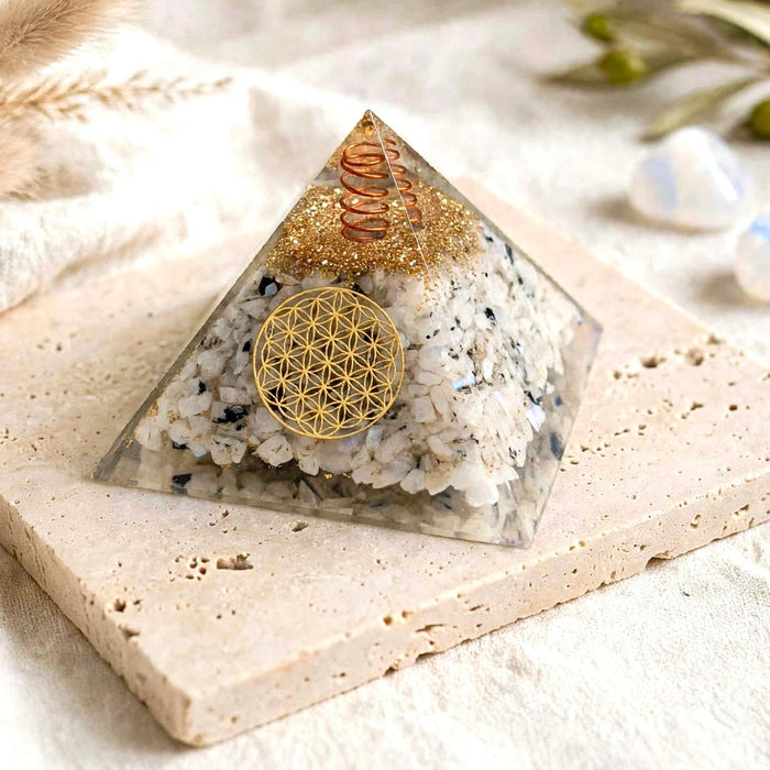 Orgonite Moonstone Pyramid 9x9 cm