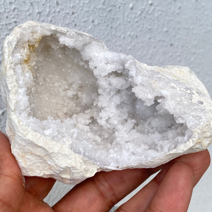 Quartz Thunder Sugar Geode - G3
