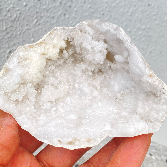 Quartz Thunder Sugar Geode - G4
