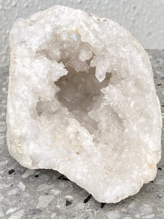 Quartz Thunder Sugar Geode - G5
