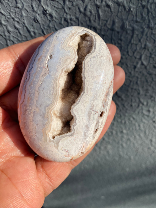 Pink Crazy Lace Agate Palmstone CP06