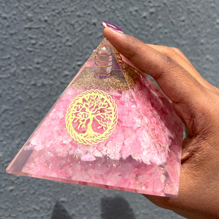 Orgonite Rose Quartz Pyramid 9x9 cm