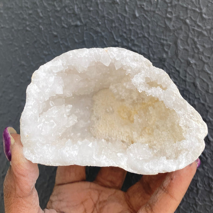 Quartz Thunder Sugar Geode - GT38