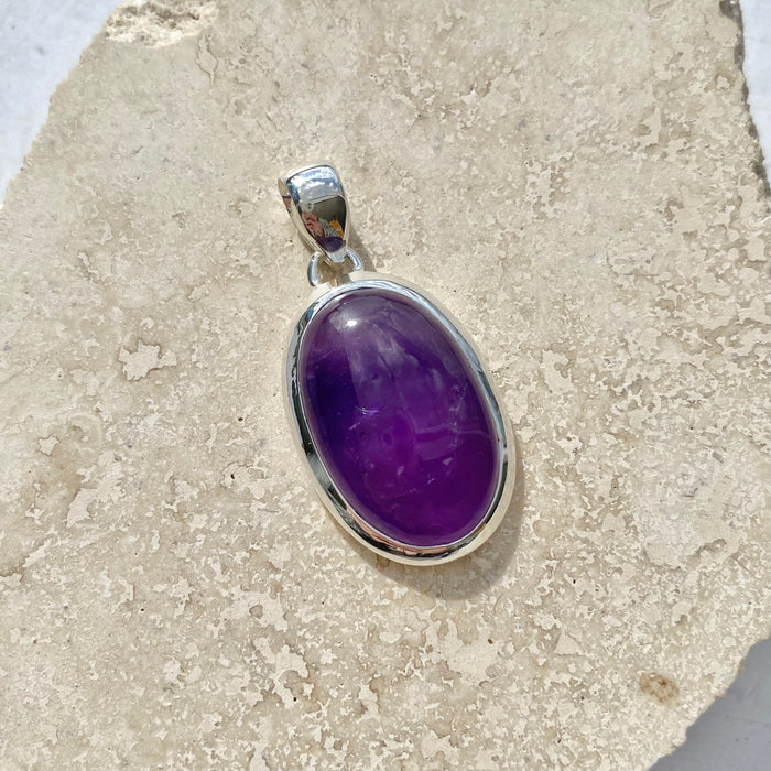 Amethyst Cabochon Oval Pendant AME40