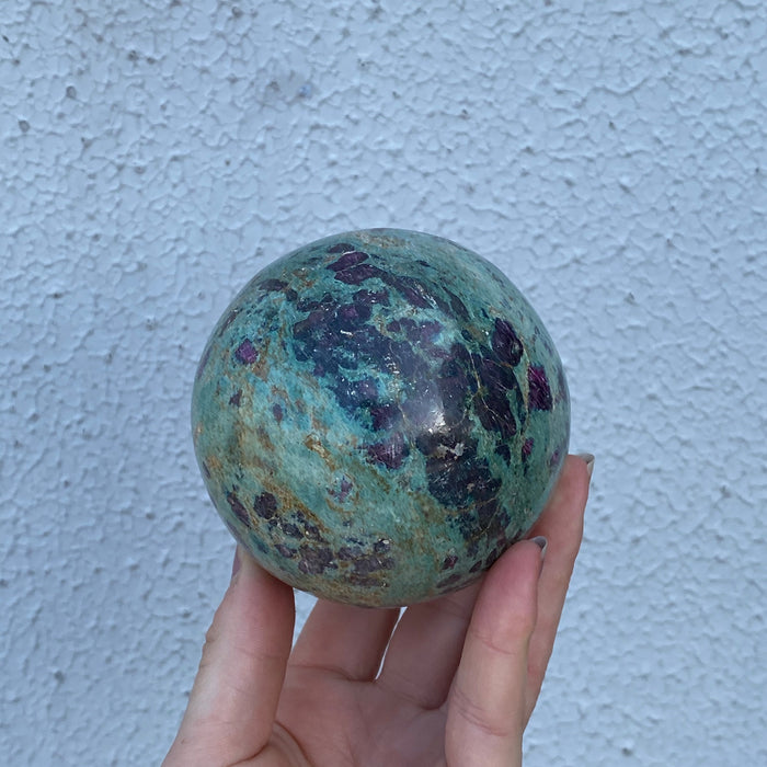 Ruby in Fuchsite Sphere R2- 8cm