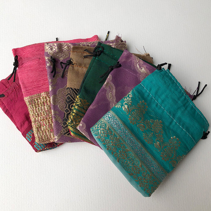 Silk Pouch Small Size Aus Crystals
