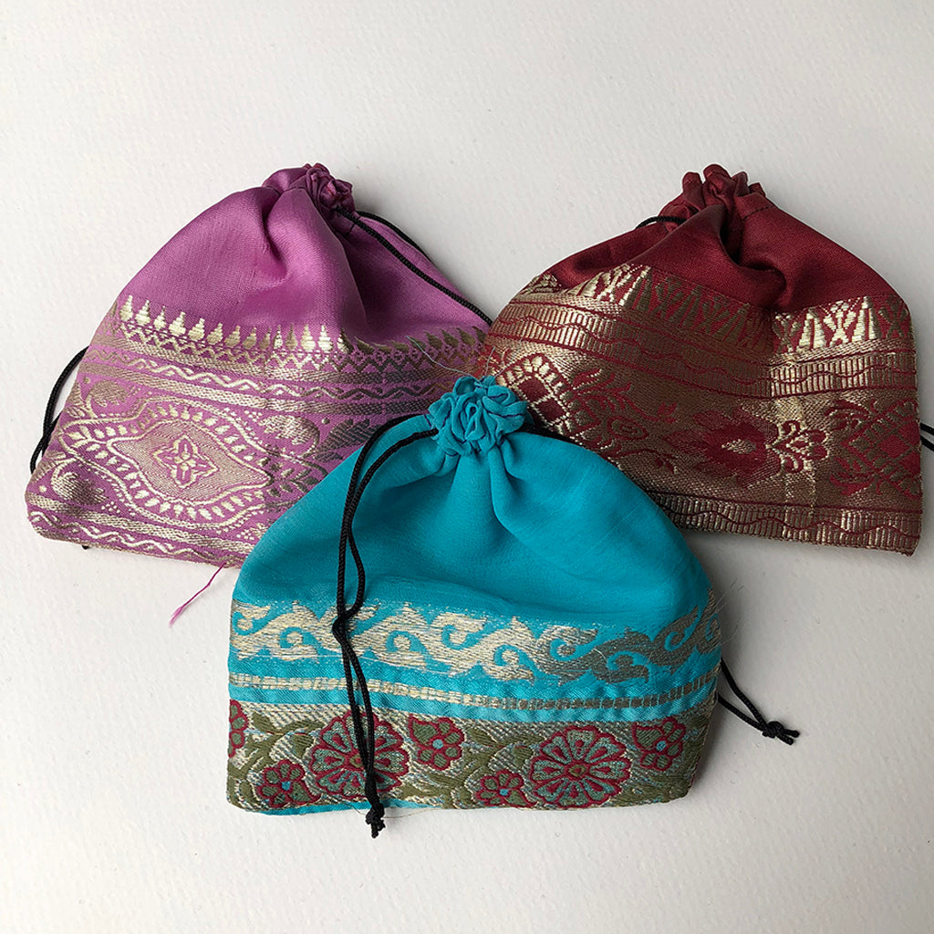 Silk pouches hot sale