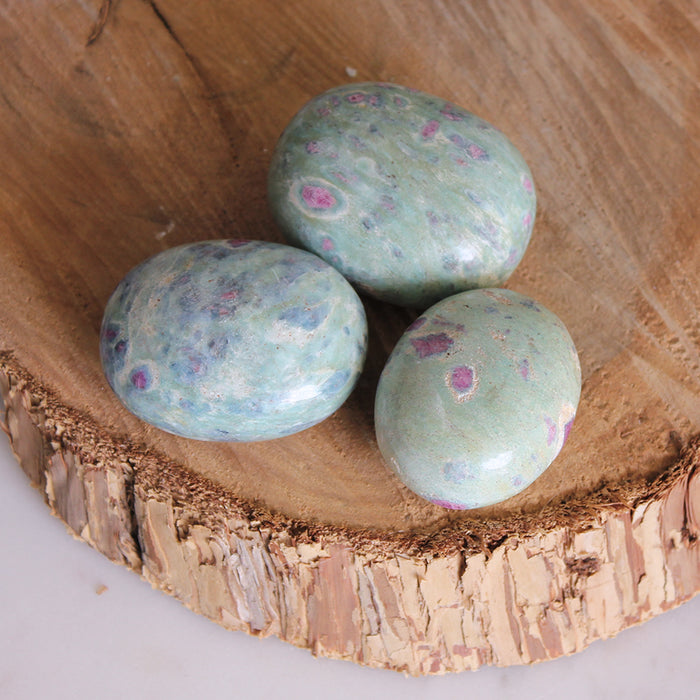 Ruby Fuchsite Palmstone 1pc