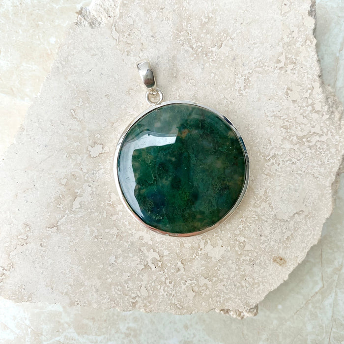 Moss Agate Round Cabochon Pendant MH56