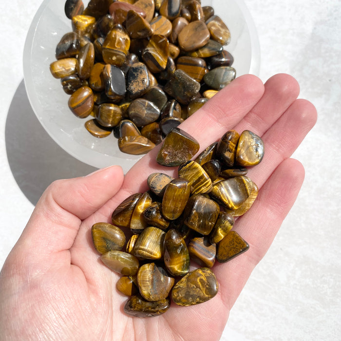 Tiger Eye Chips Rounded Large 200g