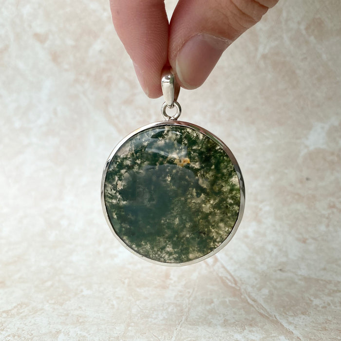 Moss Agate Round Cabochon Pendant MH56