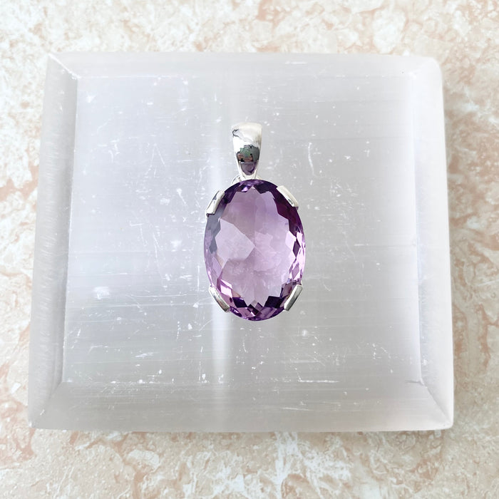 Amethyst Rough Oval Pendant AME08