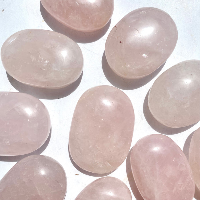 Rose Quartz Palmstone Large - 1pc