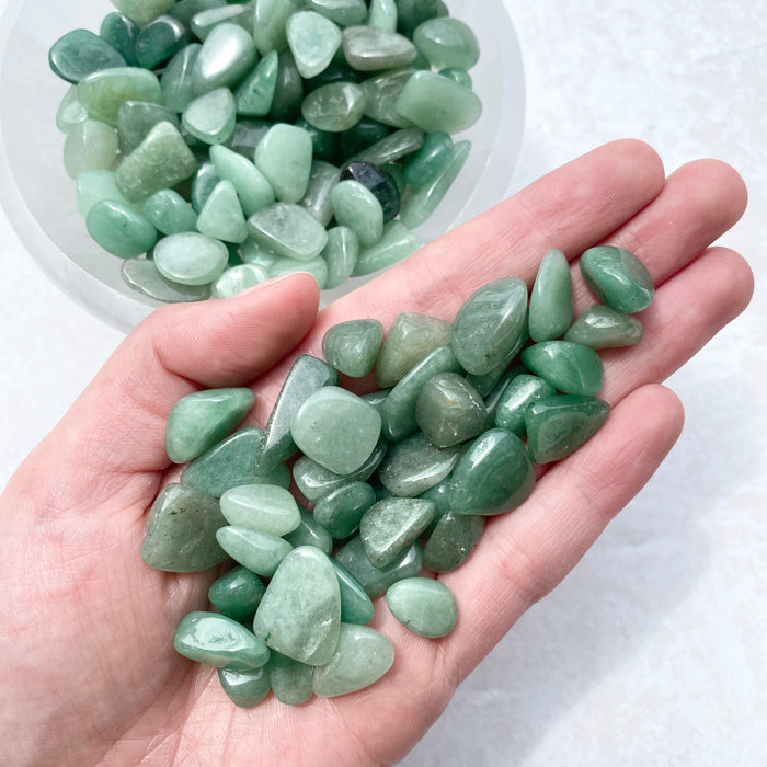 Green Aventurine Chips Rounded Large 200g