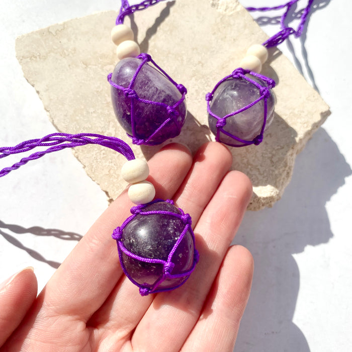 Amethyst Tumbled Macrame Necklace 1pc