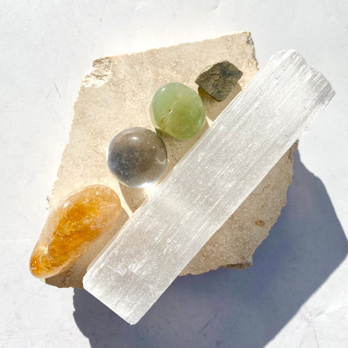 Abundance Kit - Selenite Wand & Tumbled Stones