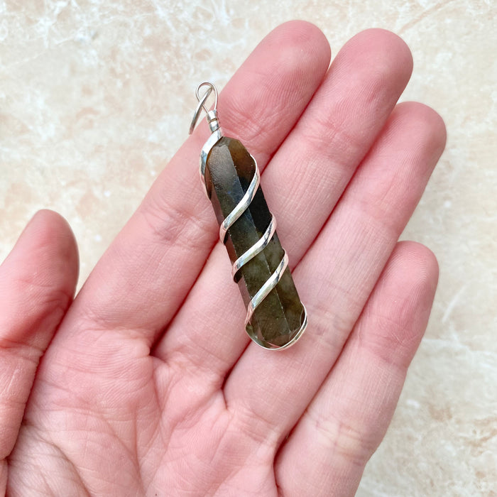 Labradorite Spiral Pendant - 1pc