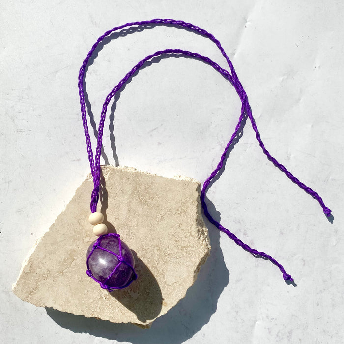 Amethyst Tumbled Macrame Necklace 1pc