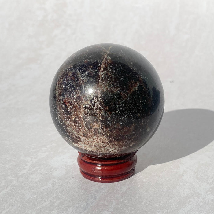 Garnet Sphere SP045